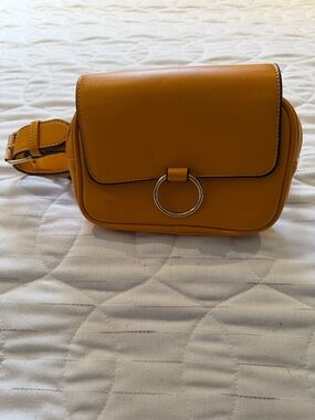 Mustard Yellow Women's Crossbody Bag with Ring Accent